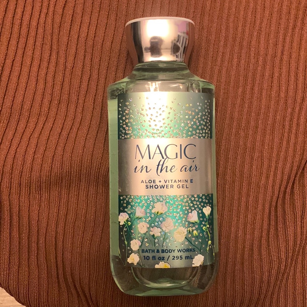 Bath & Body Works Shower Gel Magic in the air